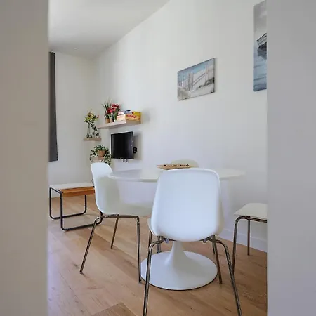 1 Bedroom Amazing In Apartment Ostende