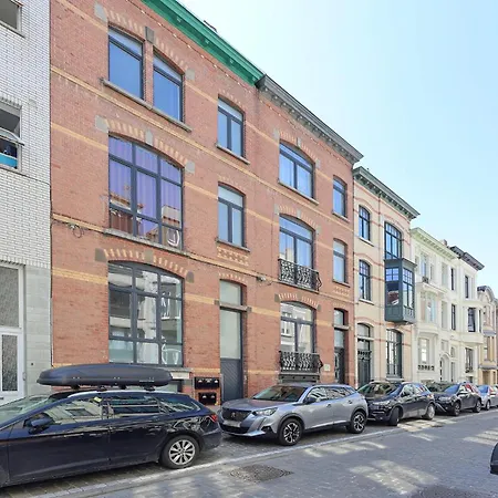 1 Bedroom Amazing In Apartment Ostend